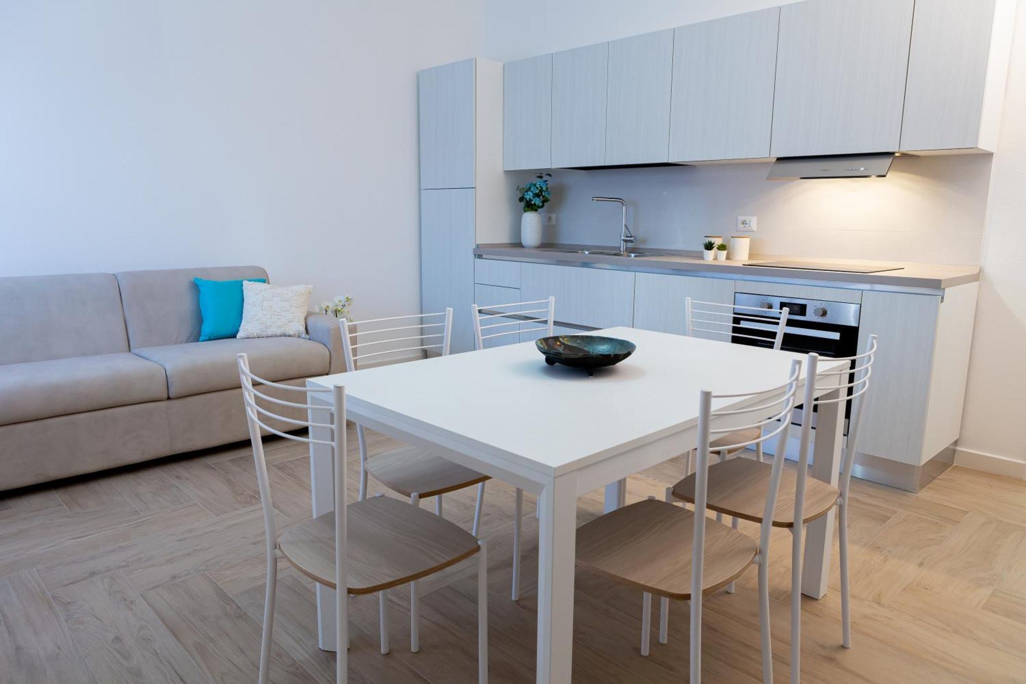 Estia Suites Villasimius Bagian luar foto